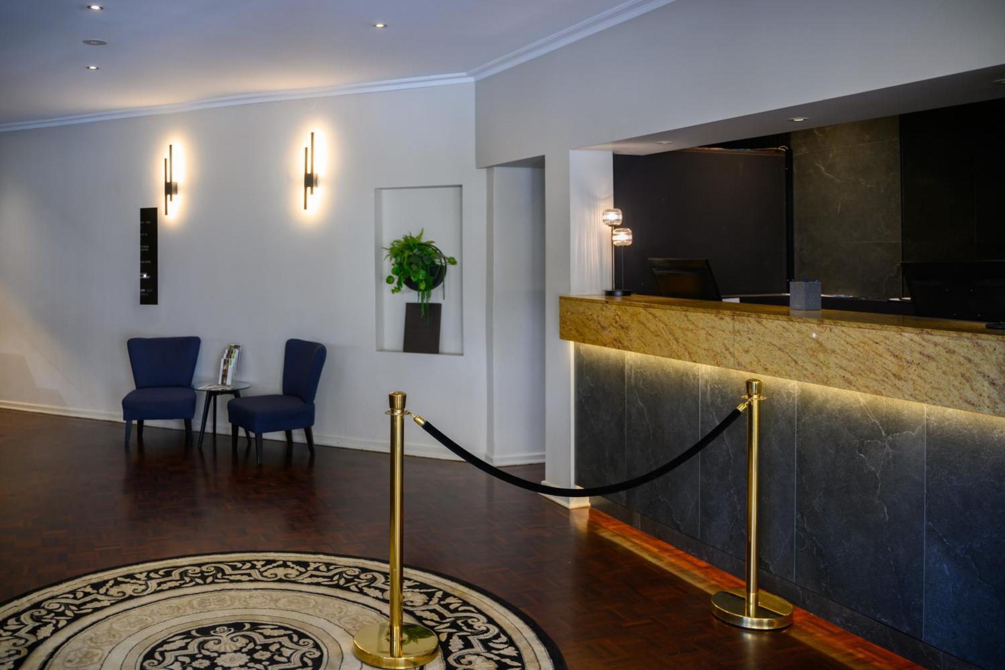 Crest On Barkly Hotel — Foto’s 1